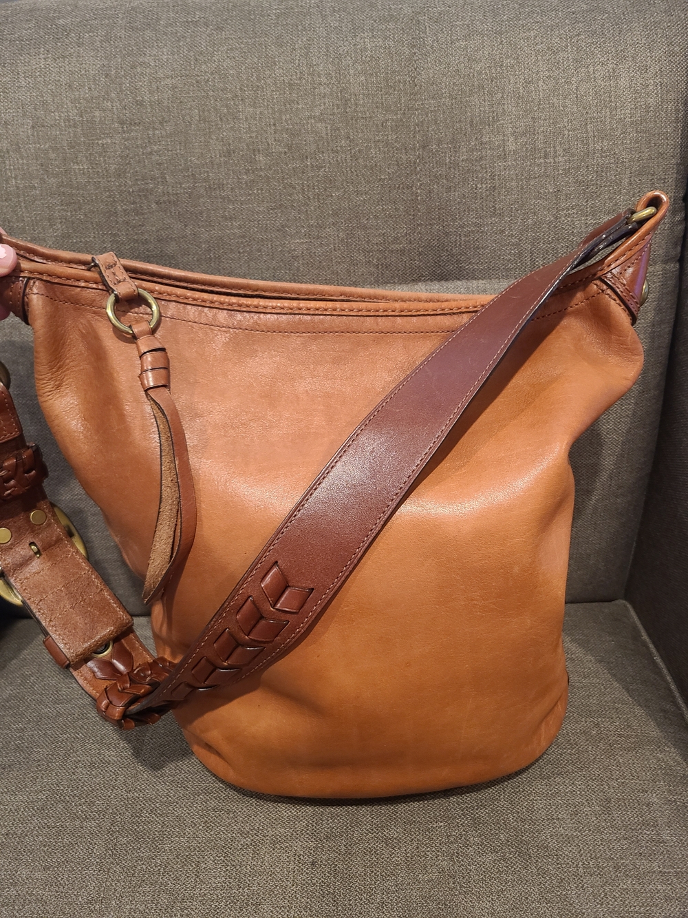 Coach Xl Bleecker Leather Duffle in cognac brown with a braided strap (11423)